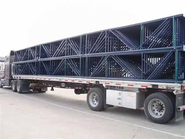 Got Rack Shipping Truck